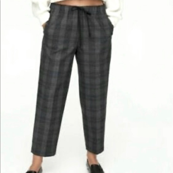 ARITZIA | Babaton pants - Picture 2 of 9